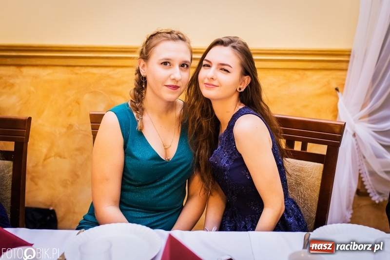 Zdjęcie w galerii na portalu naszraciborz.pl: Bal maturalny raciborskiej Budowlanki  wiadomości z regionu