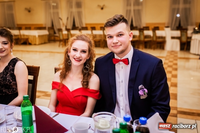 Zdjęcie w galerii na portalu naszraciborz.pl: Bal maturalny raciborskiej Budowlanki  wiadomości z regionu