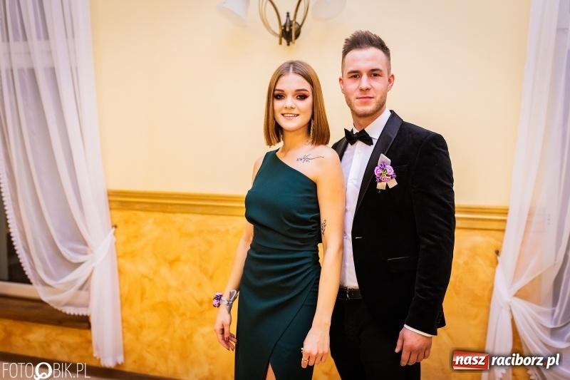 Zdjęcie w galerii na portalu naszraciborz.pl: Bal maturalny raciborskiej Budowlanki  wiadomości z regionu