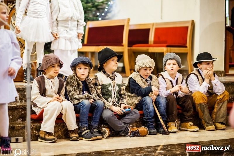 Zdjęcie w galerii na portalu naszraciborz.pl: Jasełka przedszkolaków ze Studziennej wiadomości z regionu