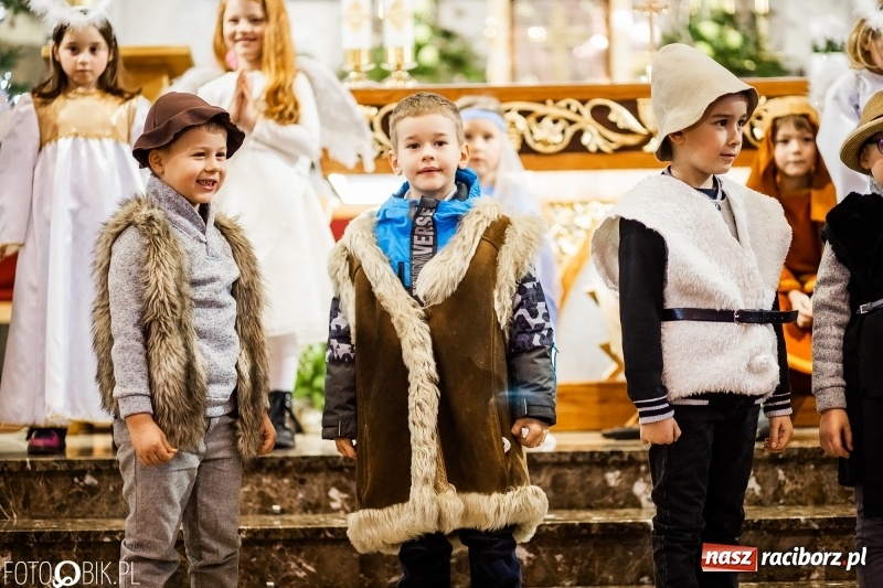 Zdjęcie w galerii na portalu naszraciborz.pl: Jasełka przedszkolaków ze Studziennej wiadomości z regionu