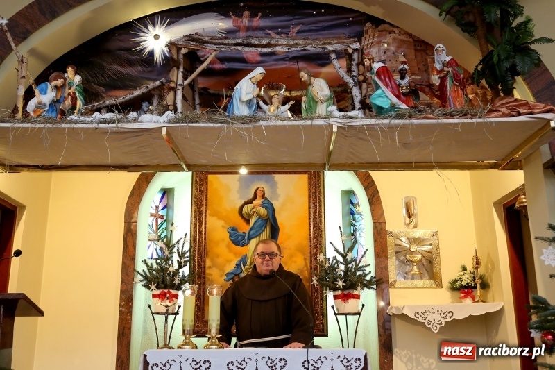 Zdjęcie w galerii na portalu naszraciborz.pl: Motocyklowe kolędowanie przy żłóbku w Oborze  wiadomości z regionu