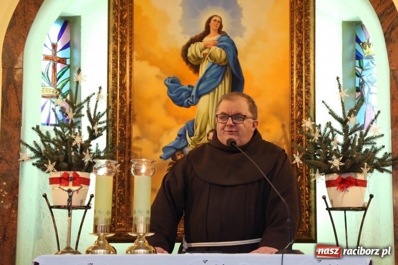 Zdjęcie w galerii na portalu naszraciborz.pl: Motocyklowe kolędowanie przy żłóbku w Oborze  wiadomości z regionu