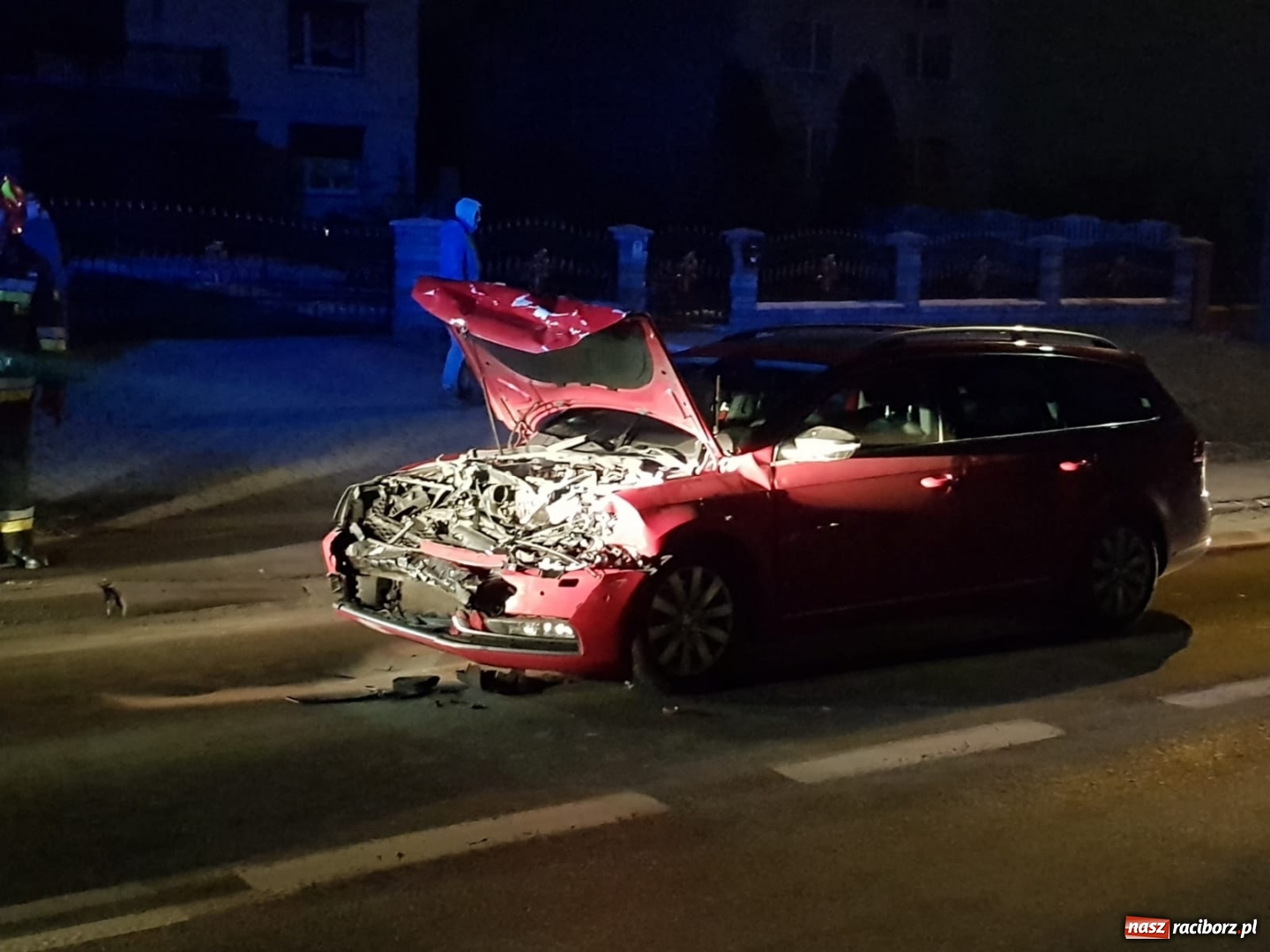 Zdjęcie w galerii na portalu naszraciborz.pl: Kierująca volkswagenem najechała na BMW  wiadomości z regionu