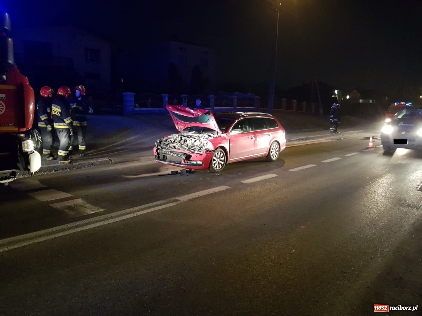Zdjęcie w galerii na portalu naszraciborz.pl: Kierująca volkswagenem najechała na BMW  wiadomości z regionu