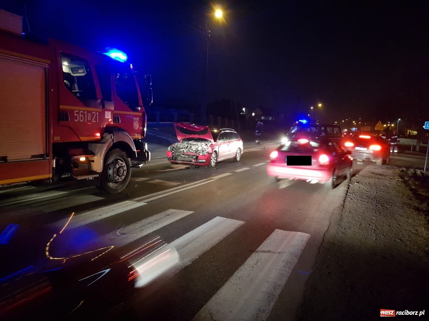 Zdjęcie w galerii na portalu naszraciborz.pl: Kierująca volkswagenem najechała na BMW  wiadomości z regionu