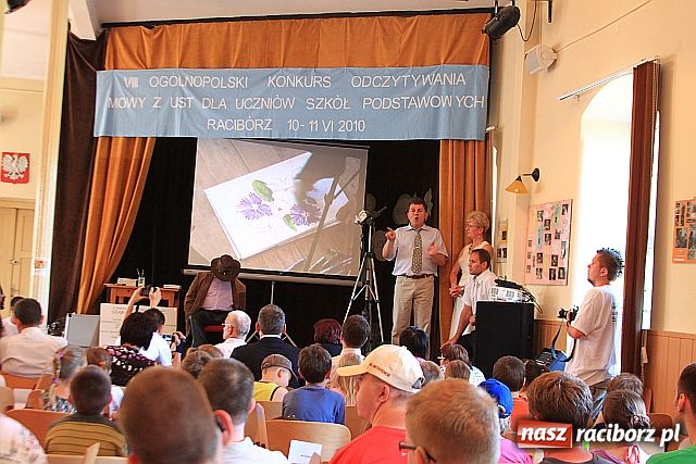 Zdjęcie w galerii na portalu naszraciborz.pl: Czekoladki od Hajduka, szkloki od Lenka wiadomości z regionu