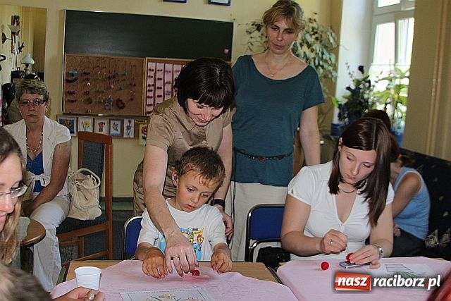 Zdjęcie w galerii na portalu naszraciborz.pl: Czekoladki od Hajduka, szkloki od Lenka wiadomości z regionu