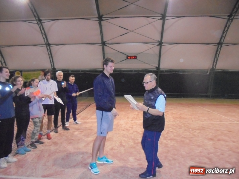 Zdjęcie w galerii na portalu naszraciborz.pl: Noworoczny turniej tenisowy za nami wiadomości z regionu