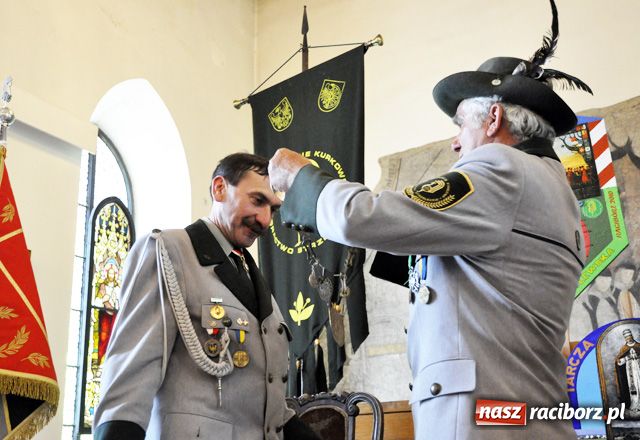 Zdjęcie w galerii na portalu naszraciborz.pl: Palemka dla ochodzącego króla wiadomości z regionu