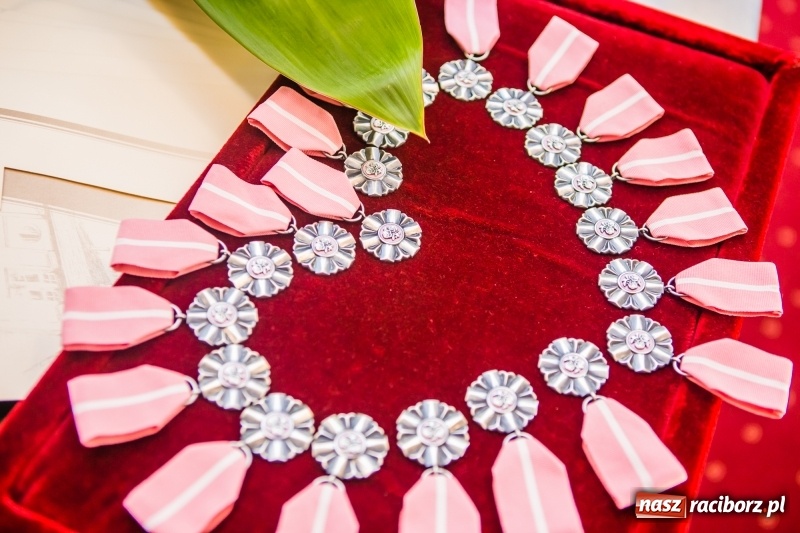 Zdjęcie w galerii na portalu naszraciborz.pl: Pięćdziesiąt lat jak jeden dzień. Złote gody w raciborskim USC wiadomości z regionu