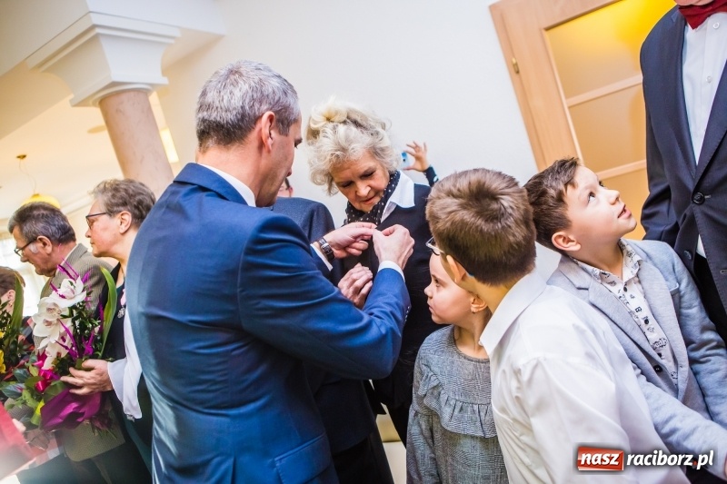 Zdjęcie w galerii na portalu naszraciborz.pl: Pięćdziesiąt lat jak jeden dzień. Złote gody w raciborskim USC wiadomości z regionu