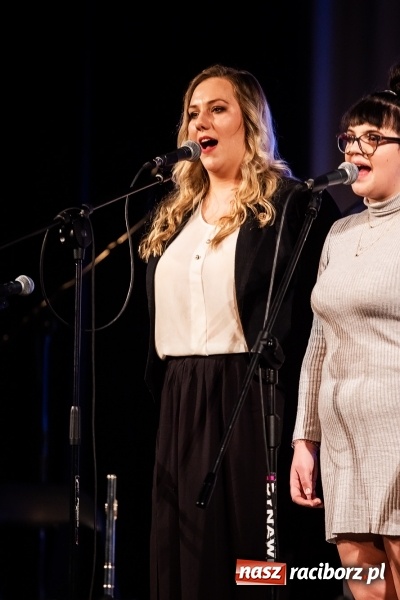 Zdjęcie w galerii na portalu naszraciborz.pl: Koncert zimowy w Domu Kultury Strzecha wiadomości z regionu