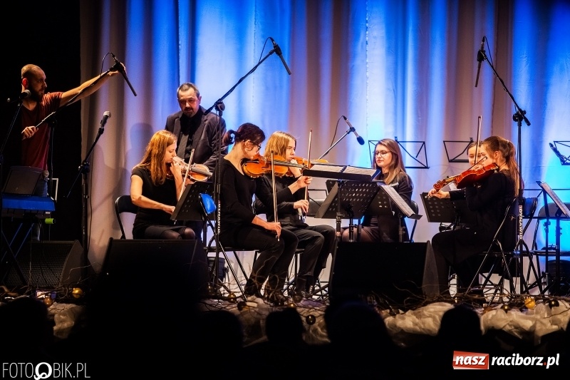 Zdjęcie w galerii na portalu naszraciborz.pl: Koncert zimowy w Domu Kultury Strzecha wiadomości z regionu