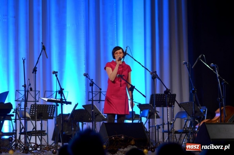 Zdjęcie w galerii na portalu naszraciborz.pl: Koncert zimowy w Domu Kultury Strzecha wiadomości z regionu