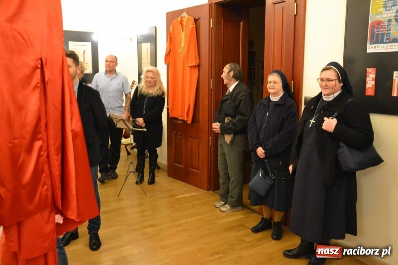 Zdjęcie w galerii na portalu naszraciborz.pl: Obchody II rocznicy powstania Midraszowego Teatru Żydowskiego  wiadomości z regionu