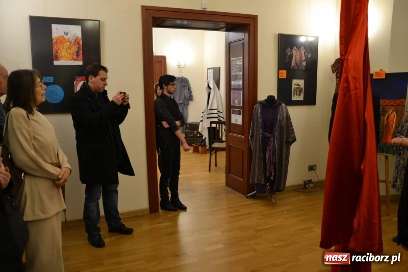 Zdjęcie w galerii na portalu naszraciborz.pl: Obchody II rocznicy powstania Midraszowego Teatru Żydowskiego  wiadomości z regionu