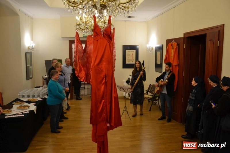 Zdjęcie w galerii na portalu naszraciborz.pl: Obchody II rocznicy powstania Midraszowego Teatru Żydowskiego  wiadomości z regionu