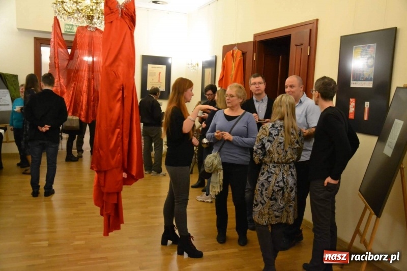 Zdjęcie w galerii na portalu naszraciborz.pl: Obchody II rocznicy powstania Midraszowego Teatru Żydowskiego  wiadomości z regionu