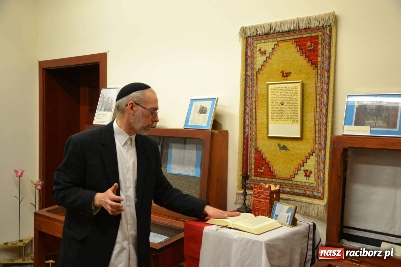 Zdjęcie w galerii na portalu naszraciborz.pl: Obchody II rocznicy powstania Midraszowego Teatru Żydowskiego  wiadomości z regionu