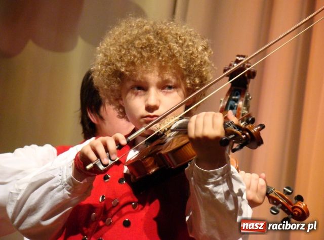 Zdjęcie w galerii na portalu naszraciborz.pl: Nie taki folklor straszny wiadomości z regionu