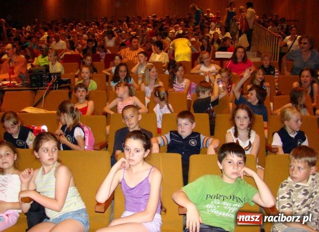 Zdjęcie w galerii na portalu naszraciborz.pl: Nie taki folklor straszny wiadomości z regionu