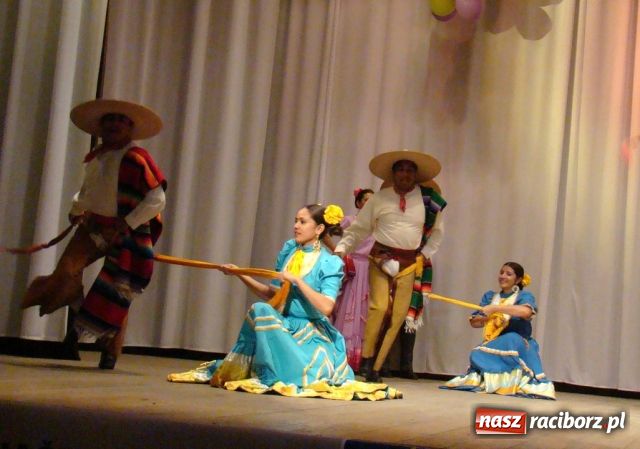 Zdjęcie w galerii na portalu naszraciborz.pl: Nie taki folklor straszny wiadomości z regionu