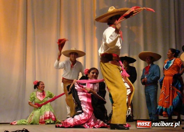 Zdjęcie w galerii na portalu naszraciborz.pl: Nie taki folklor straszny wiadomości z regionu