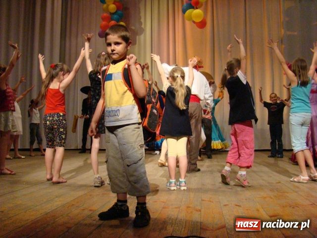 Zdjęcie w galerii na portalu naszraciborz.pl: Nie taki folklor straszny wiadomości z regionu