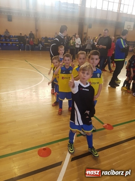 Zdjęcie w galerii na portalu naszraciborz.pl: Młodzi piłkarze LKS Tworków nie spoczywają na laurach. Za nimi kolejne turnieje piłkarskie wiadomości z regionu