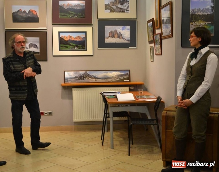 Zdjęcie w galerii na portalu naszraciborz.pl: Wystawa fotografii Marka Rapnickiego w Galerii Obok wiadomości z regionu