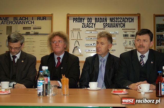 Zdjęcie w galerii na portalu naszraciborz.pl: Rafako inwestuje w swoje kadry wiadomości z regionu