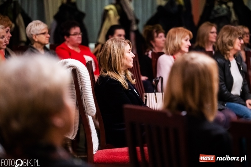 Zdjęcie w galerii na portalu naszraciborz.pl: #Sprawa Polek. Regionalne spotkanie kobiet w Rzuchowie wiadomości z regionu