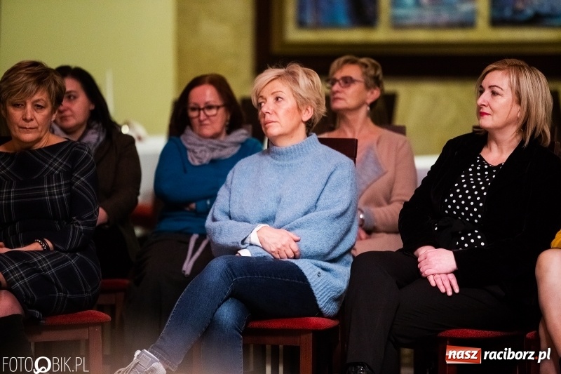 Zdjęcie w galerii na portalu naszraciborz.pl: #Sprawa Polek. Regionalne spotkanie kobiet w Rzuchowie wiadomości z regionu