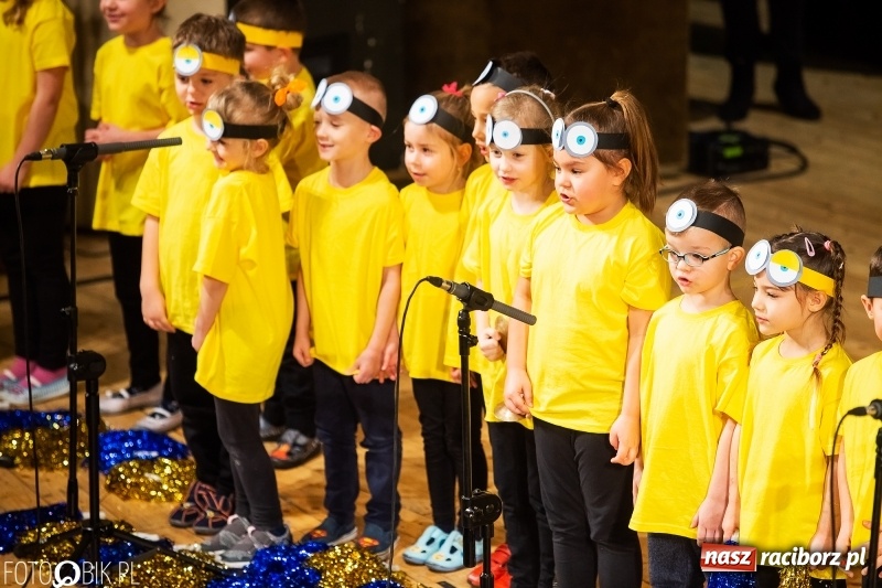 Zdjęcie w galerii na portalu naszraciborz.pl: Dzień Babci i Dziadka w Raciborskim Centrum Kultury wiadomości z regionu