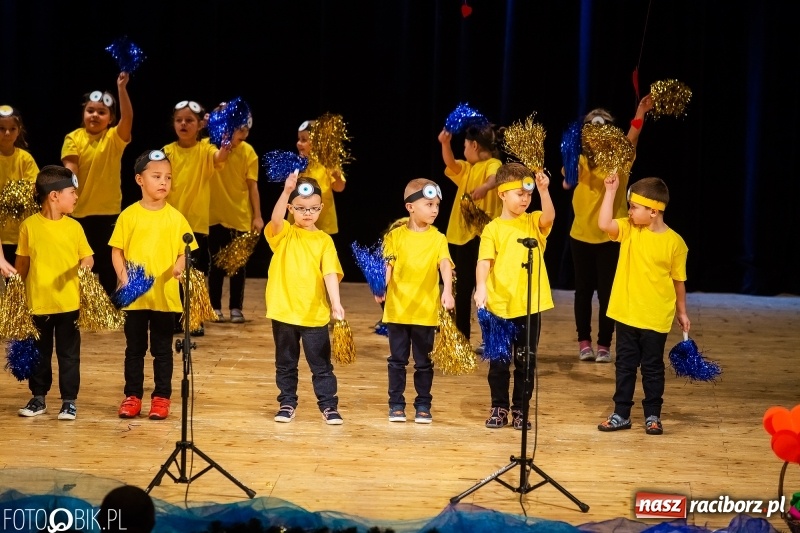 Zdjęcie w galerii na portalu naszraciborz.pl: Dzień Babci i Dziadka w Raciborskim Centrum Kultury wiadomości z regionu