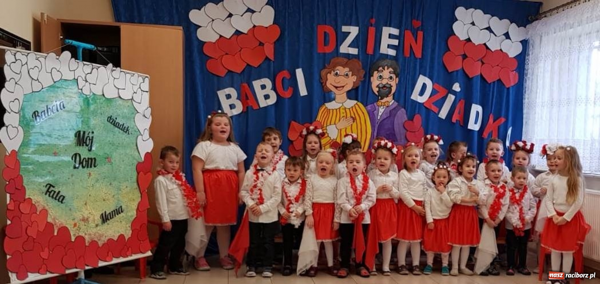 Zdjęcie w galerii na portalu naszraciborz.pl: Tak świętowano Dzień Babci i Dziadka w Turzu wiadomości z regionu