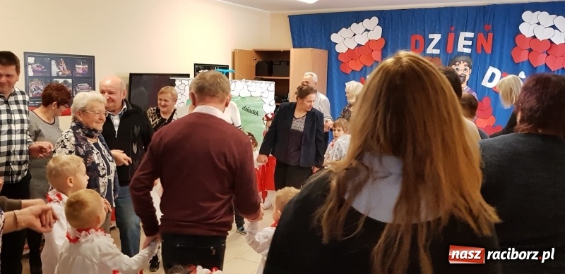 Zdjęcie w galerii na portalu naszraciborz.pl: Tak świętowano Dzień Babci i Dziadka w Turzu wiadomości z regionu