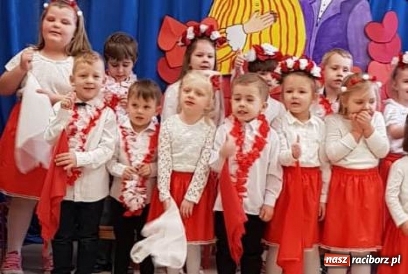 Zdjęcie w galerii na portalu naszraciborz.pl: Tak świętowano Dzień Babci i Dziadka w Turzu wiadomości z regionu