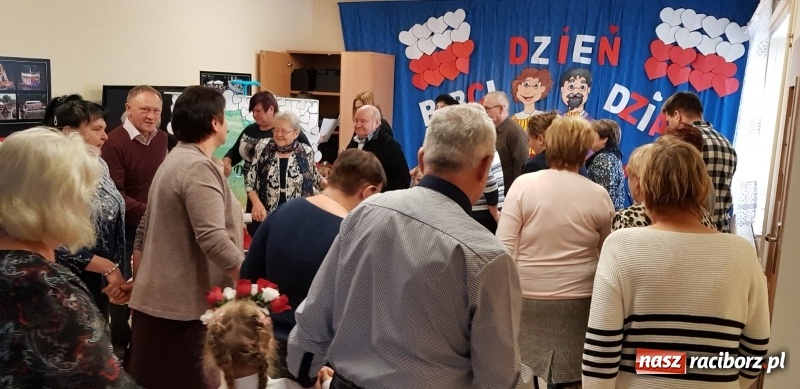 Zdjęcie w galerii na portalu naszraciborz.pl: Tak świętowano Dzień Babci i Dziadka w Turzu wiadomości z regionu