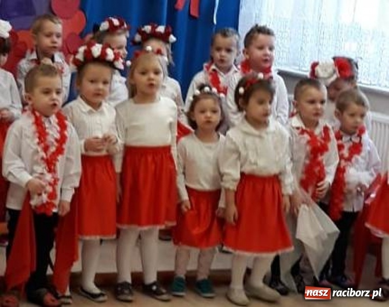 Zdjęcie w galerii na portalu naszraciborz.pl: Tak świętowano Dzień Babci i Dziadka w Turzu wiadomości z regionu