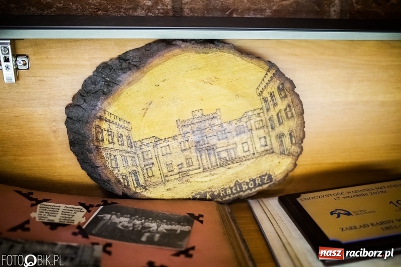 Zdjęcie w galerii na portalu naszraciborz.pl: W lochach raciborskiego więzienia otwarto małe muzeum FOTO i WIDEO wiadomości z regionu