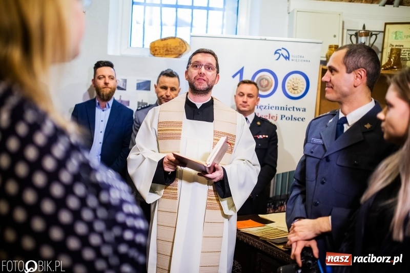 Zdjęcie w galerii na portalu naszraciborz.pl: W lochach raciborskiego więzienia otwarto małe muzeum FOTO i WIDEO wiadomości z regionu