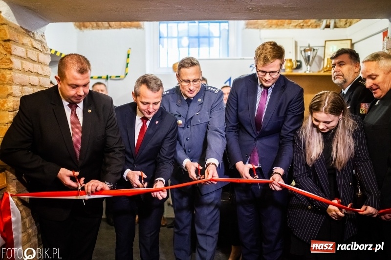 Zdjęcie w galerii na portalu naszraciborz.pl: W lochach raciborskiego więzienia otwarto małe muzeum FOTO i WIDEO wiadomości z regionu