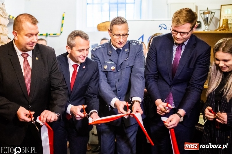 Zdjęcie w galerii na portalu naszraciborz.pl: W lochach raciborskiego więzienia otwarto małe muzeum FOTO i WIDEO wiadomości z regionu