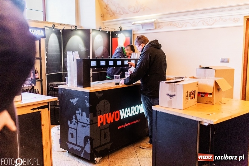 Zdjęcie w galerii na portalu naszraciborz.pl: Zlot Browarów Rzemieślniczych w podziemiach raciborskiego zamku WIDEO  wiadomości z regionu