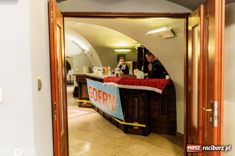 Zdjęcie w galerii na portalu naszraciborz.pl: Zlot Browarów Rzemieślniczych w podziemiach raciborskiego zamku WIDEO  wiadomości z regionu