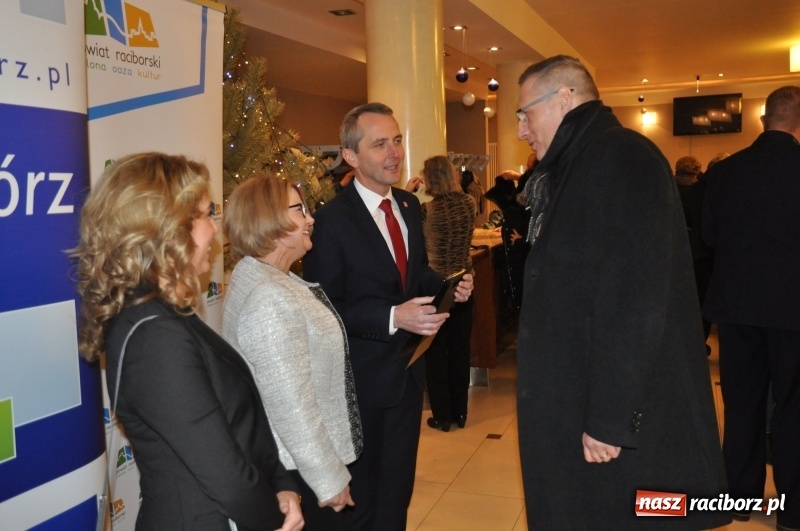 Zdjęcie w galerii na portalu naszraciborz.pl: Najważniejszy jest początek... Starosta i prezydent debiutowali jako gospodarze na spotkaniu noworocznym FOTO i WIDEO wiadomości z regionu