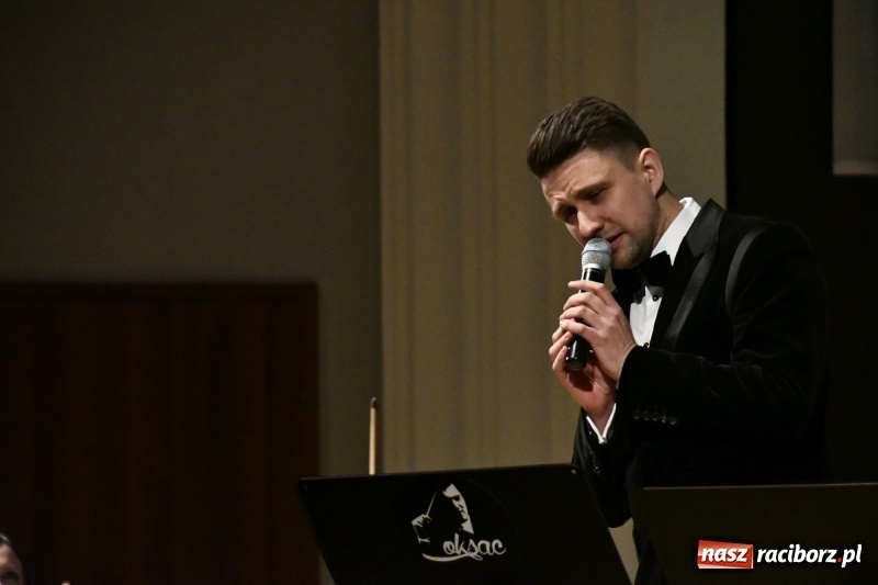 Zdjęcie w galerii na portalu naszraciborz.pl: Najważniejszy jest początek... Starosta i prezydent debiutowali jako gospodarze na spotkaniu noworocznym FOTO i WIDEO wiadomości z regionu