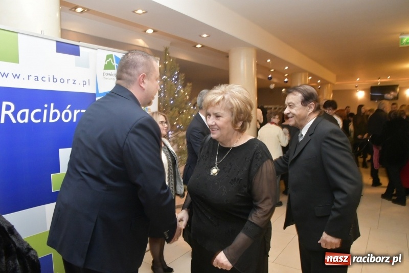 Zdjęcie w galerii na portalu naszraciborz.pl: Najważniejszy jest początek... Starosta i prezydent debiutowali jako gospodarze na spotkaniu noworocznym FOTO i WIDEO wiadomości z regionu